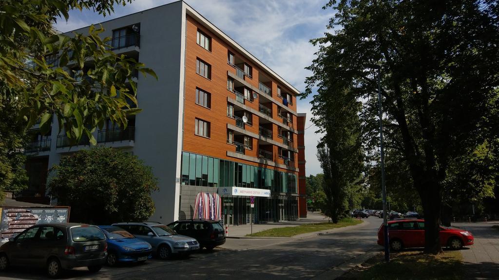 Jt Apartments/Dworska Krakow Luaran gambar